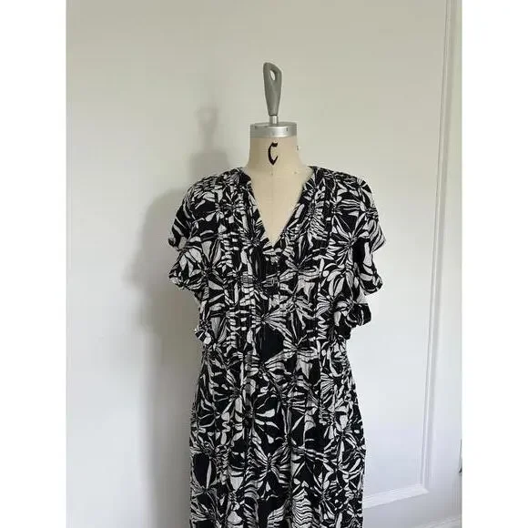 Maeve - Chic Black and White Floral Cassandra Maxi Dress, size S - Picture 5 of 12